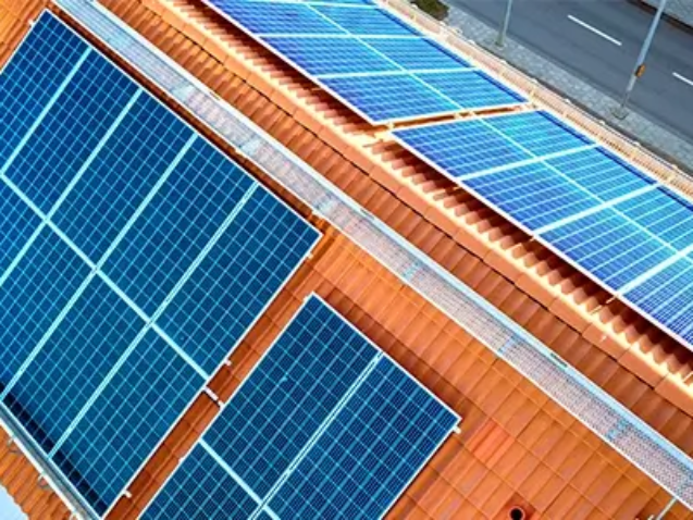 Dónde-puedo-informarme-sobre-instalaciones-fotovoltaicas-para-autoconsumo-energético-en-Sevilla